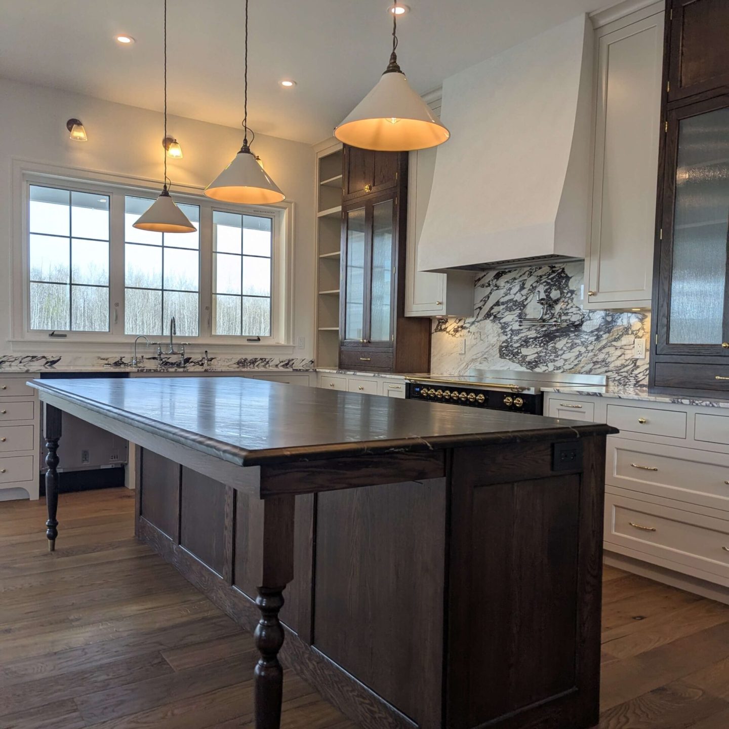 PXL_20250428_201638852